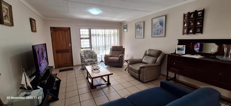 3 Bedroom Property for Sale in Hersham Western Cape